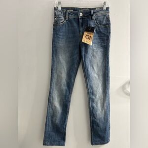 NWT gaudi’ jeans